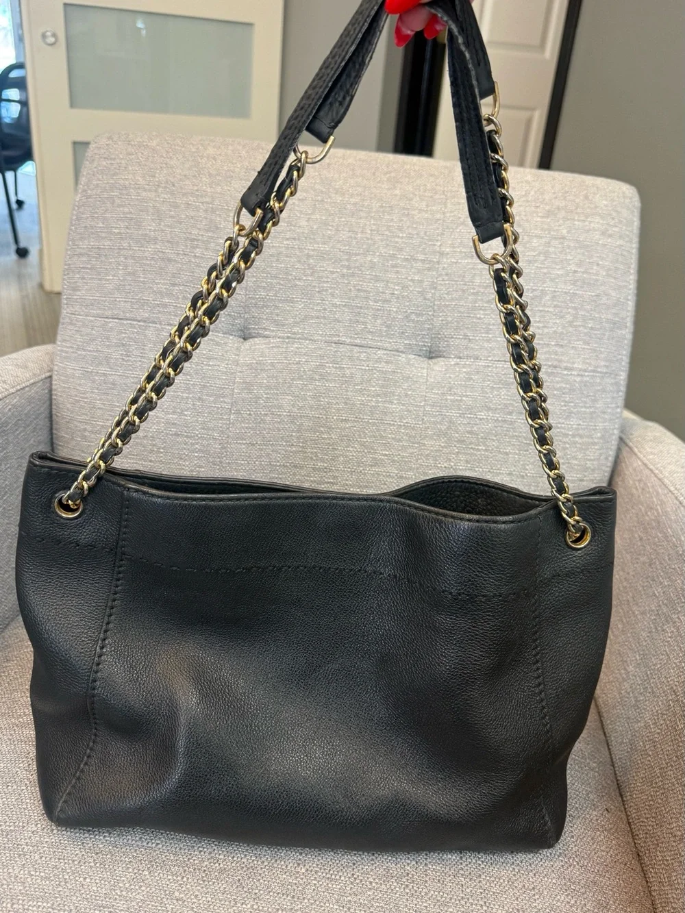 $495 Tory Burch Black McGraw Leather Slouchy Chain Tote